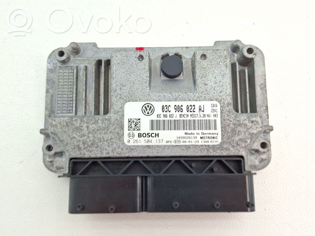 Volkswagen PASSAT B6 Engine control unit/module 