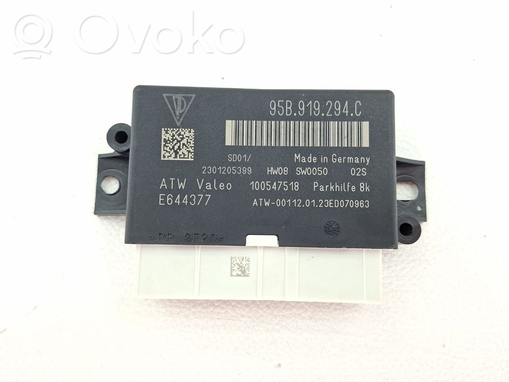 Porsche Macan (95B) Parking PDC control unit/module 