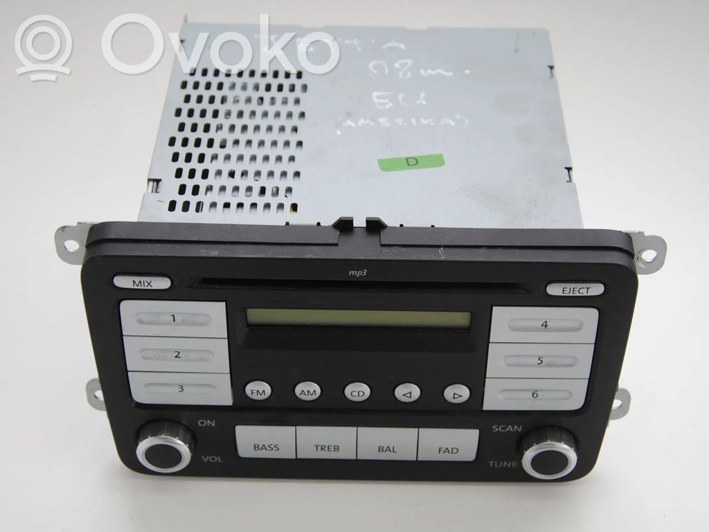 Panel / Radioodtwarzacz CD/DVD/GPS   1K0035161D