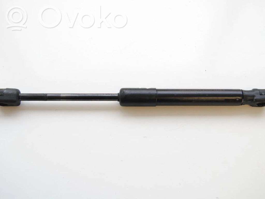 Tailgate/trunk strut/damper   GS1D56930B
