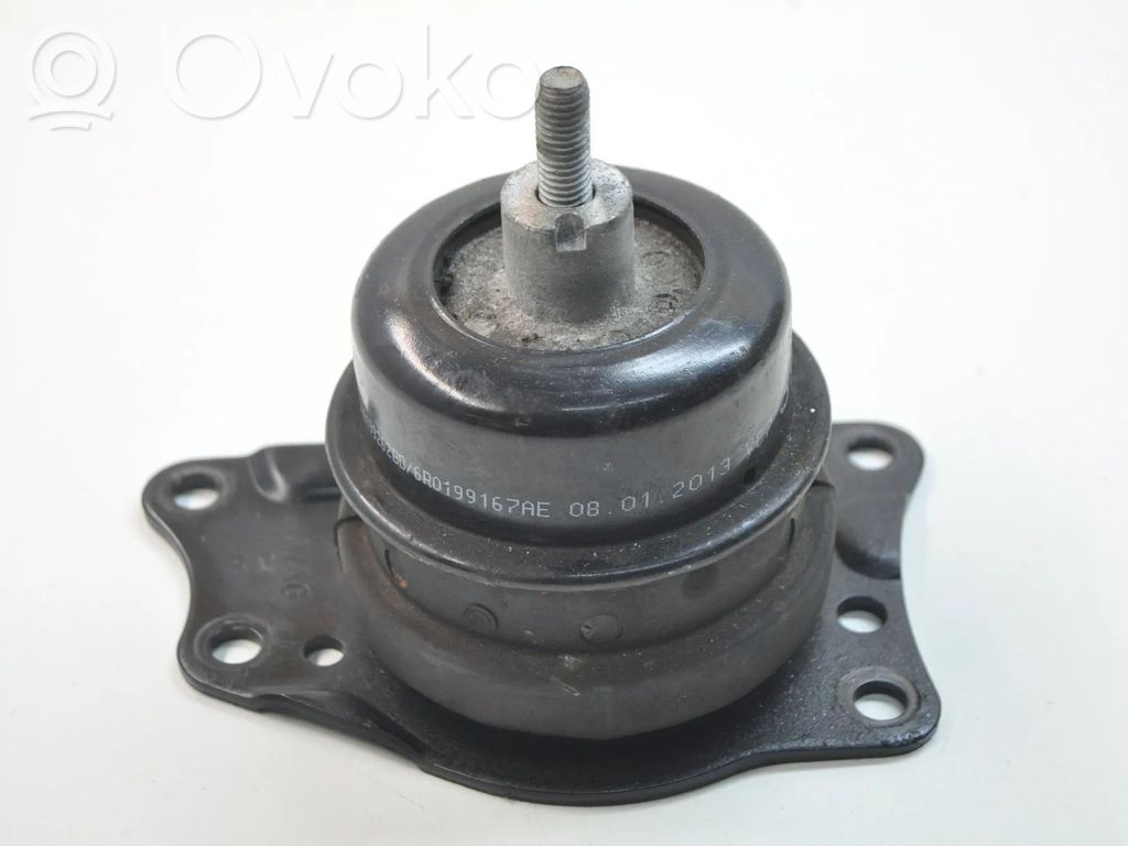 Engine mount bracket   6R0199167AE