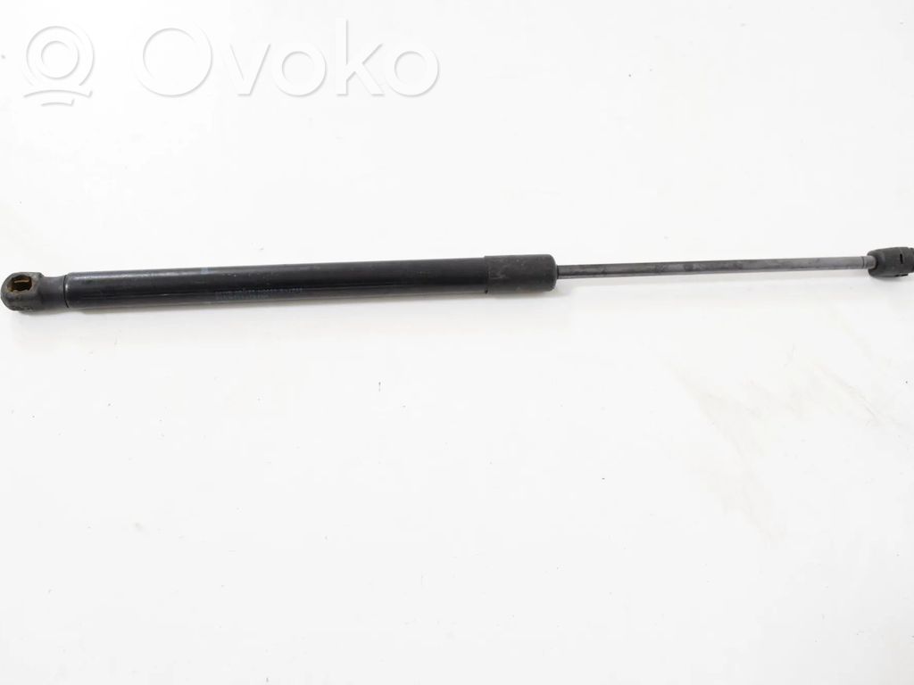 Audi A4 S4 B7 8E 8H Amortyzator klapy tylnej bagażnika 