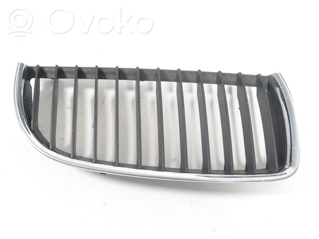 BMW 3 E90 E91 Front bumper upper radiator grill 