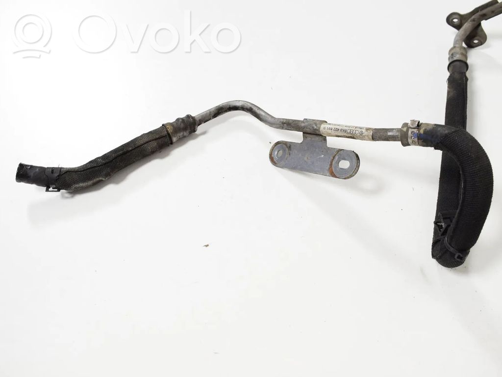 Audi A5 8T 8F Muu moottoritilan osa 