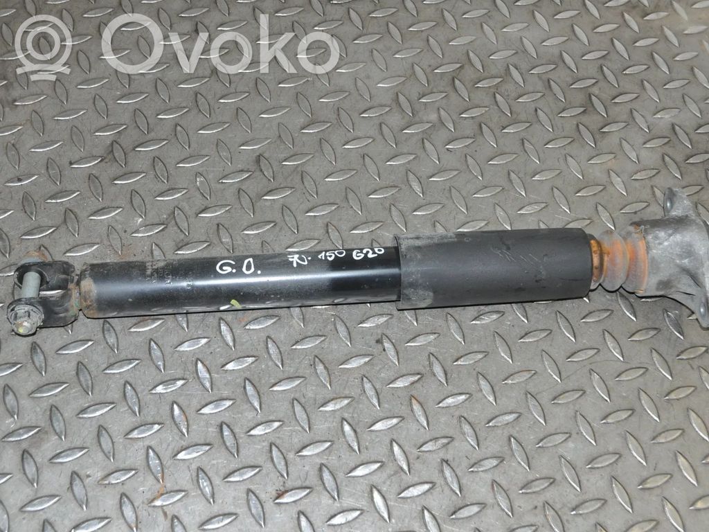 KIA Ceed Takaiskunvaimennin 