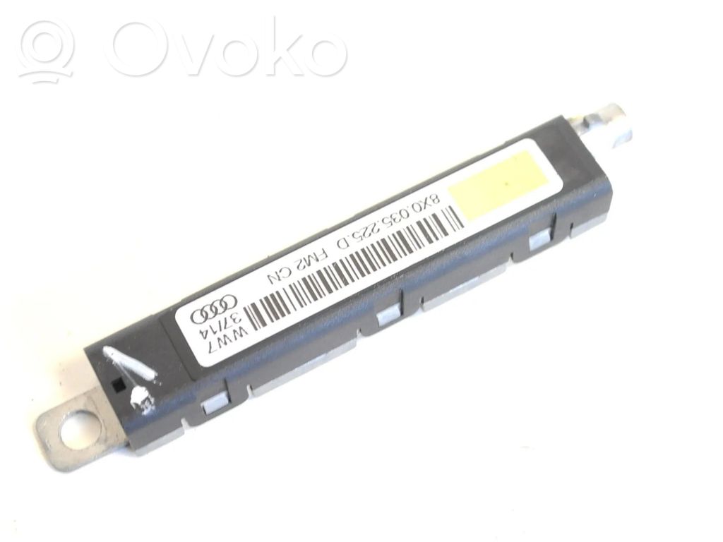 Antenos stiprintuvas   8X0035225D