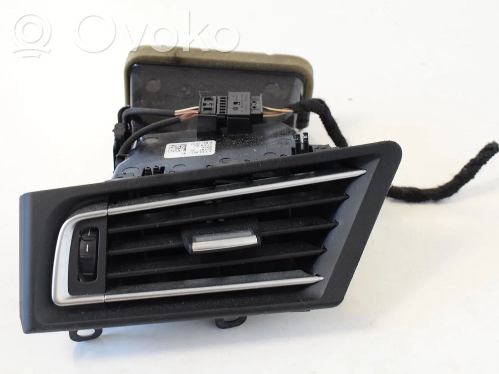 BMW 7 F01 F02 F03 F04 Dysze / Kratki nawiewu deski rozdzielczej 