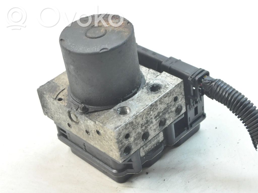 ABS-pumppu   8C112C405BB