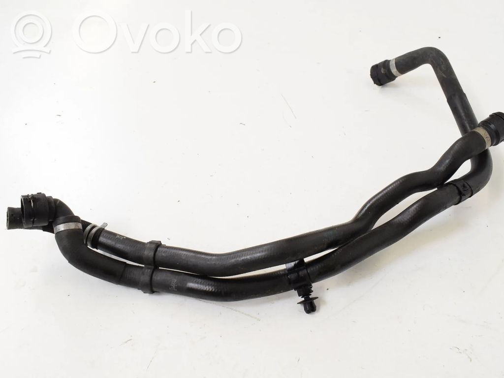 BMW 3 E90 E91 Engine coolant pipe/hose 