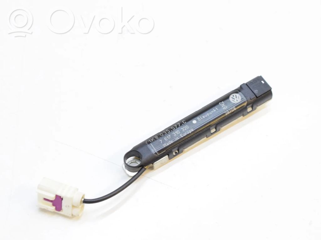 Volkswagen Scirocco Antenos stiprintuvas 