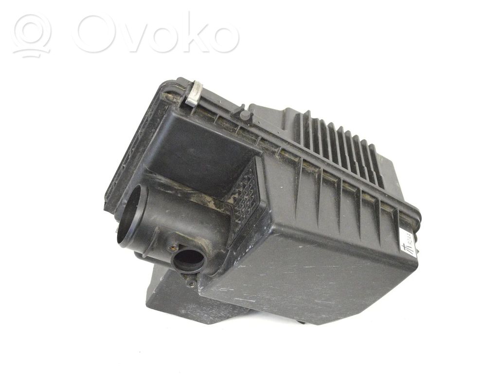 Mazda 6 Air filter box 