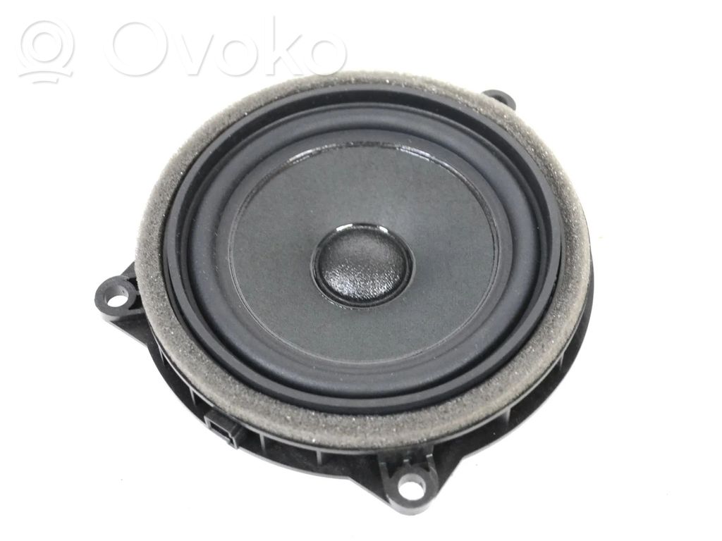 Audi Q8 Altavoz de la puerta delantera 
