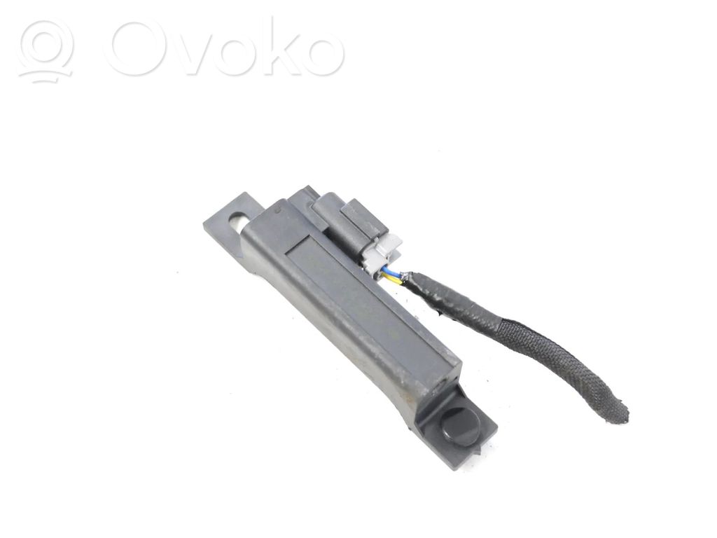 Antena systemu bezkluczykowego   87754332AD