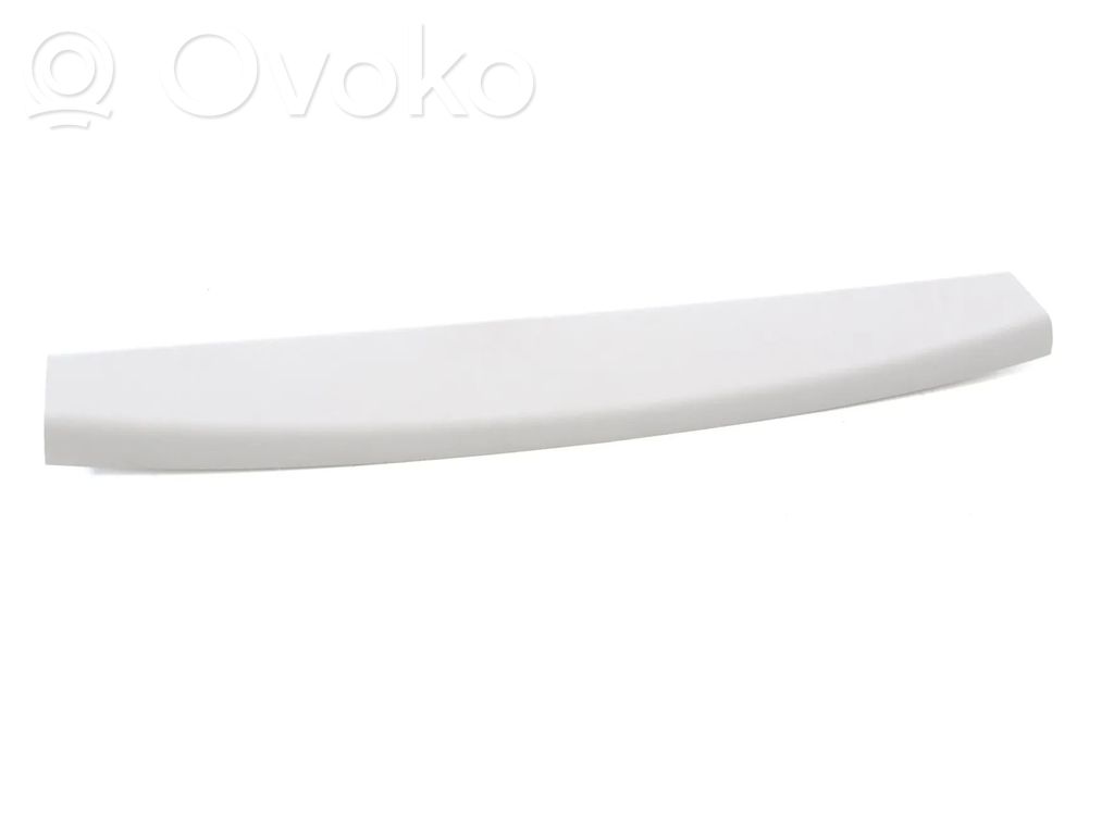 Peugeot 3008 II Osłona tylna tunelu środkowego 