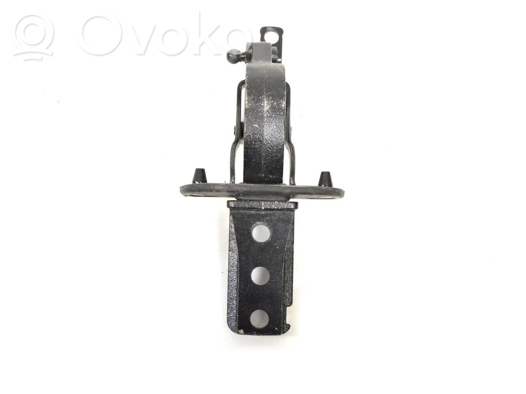 Volvo XC70 Tailgate/trunk/boot hinge 