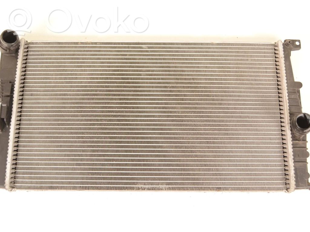 BMW 3 F30 F35 F31 Aušinimo skysčio radiatorius 