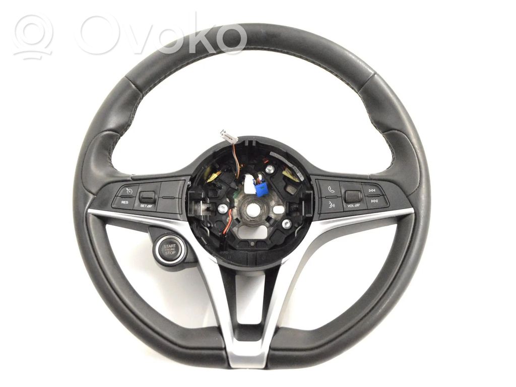 Alfa Romeo Giulia Ohjauspyörä 