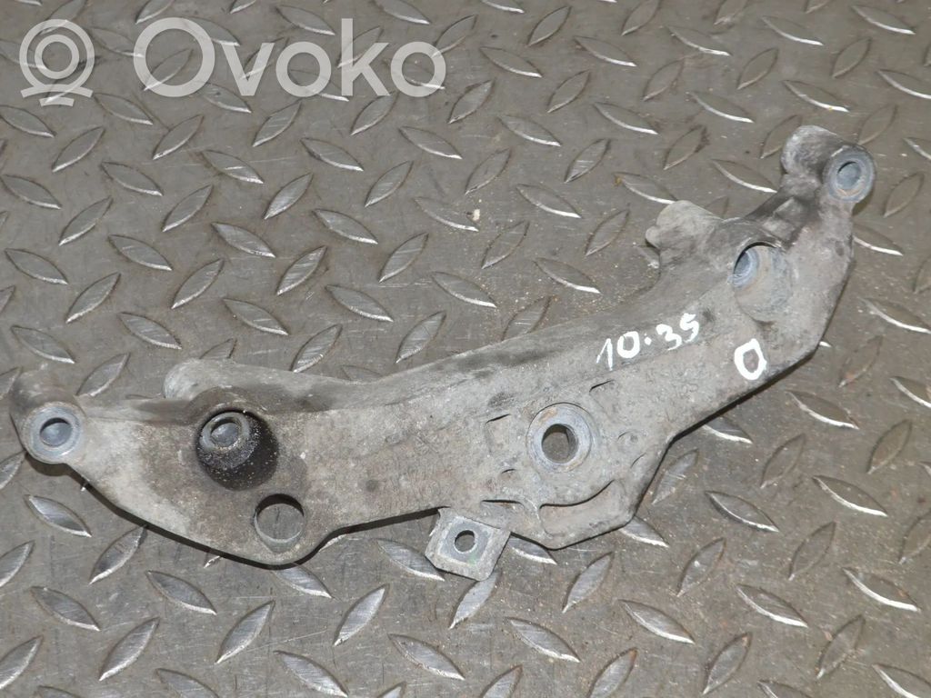 Mini One - Cooper Clubman R55 Engine mounting bracket 