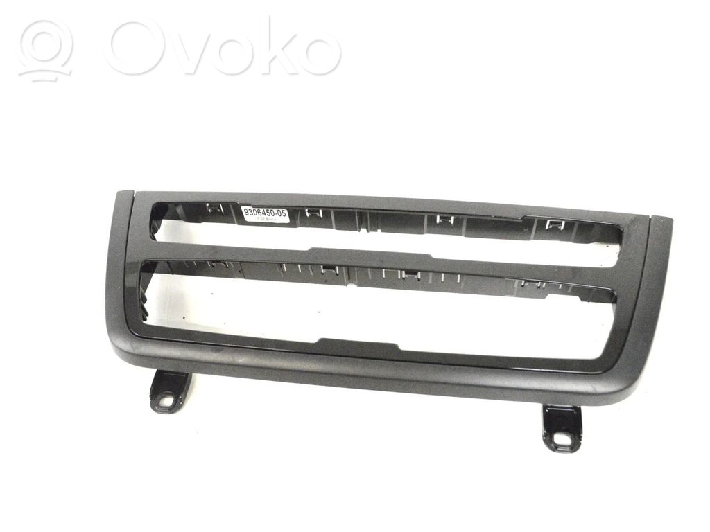 BMW 4 F32 F33 Radio/GPS head unit trim 