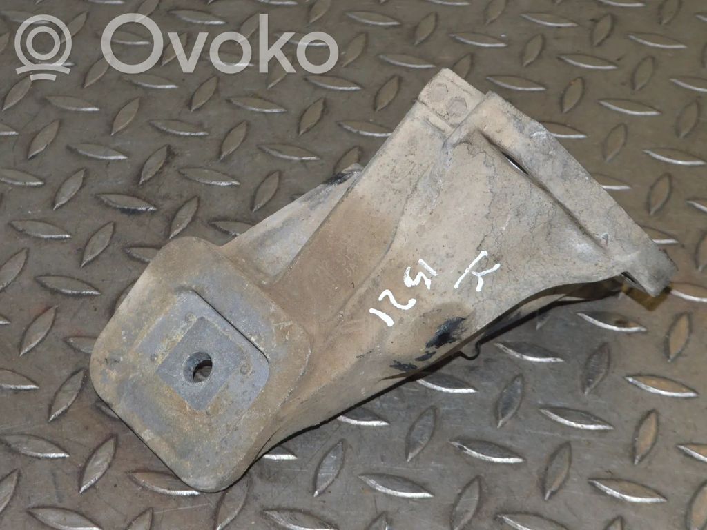 BMW X1 F48 F49 Engine mounting bracket 