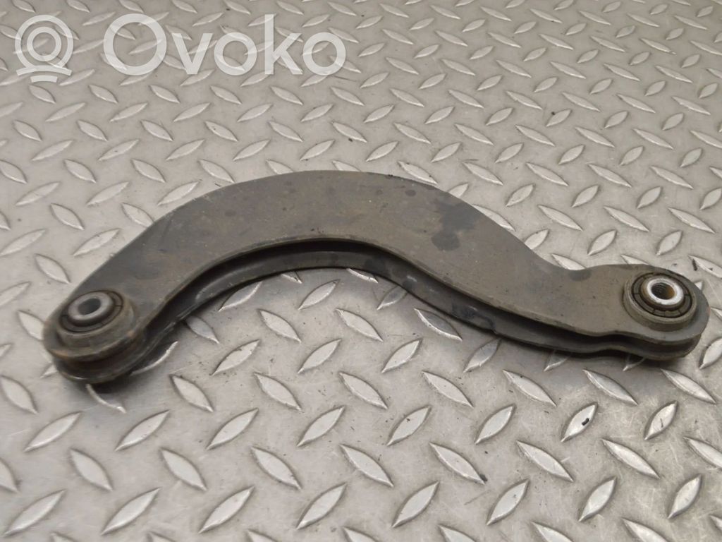 Volvo V40 Вилы 