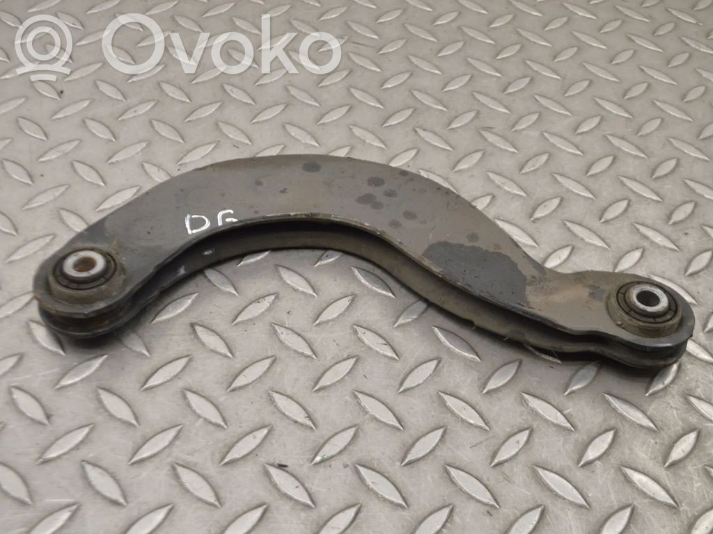 Volvo V40 Вилы 