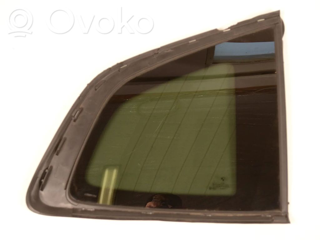 BMW X3 G01 Vidrio lateral trasero 