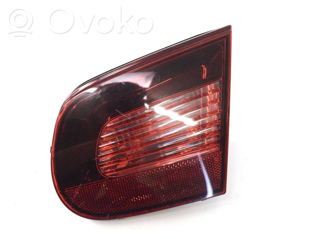 Volkswagen Eos Tailgate rear/tail lights 