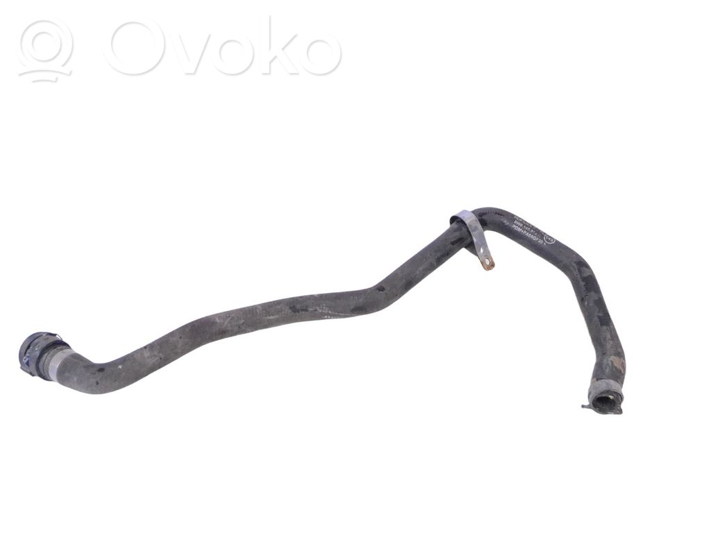 Audi A4 S4 B9 8W Engine coolant pipe/hose 