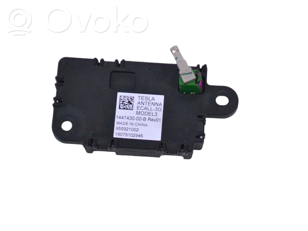Antenos stiprintuvas   144743000B