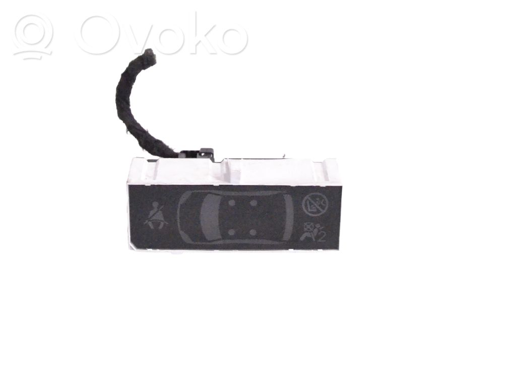 Peugeot RCZ Passenger airbag on/off switch 