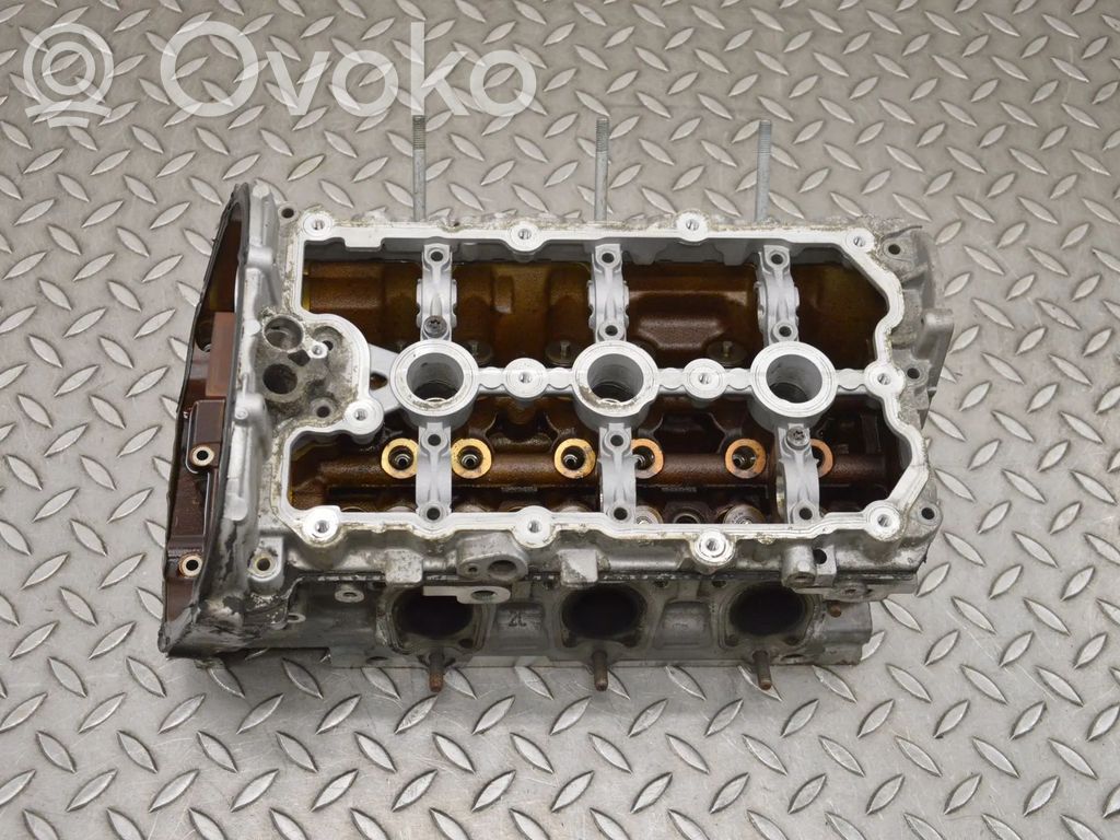 Audi A5 8T 8F Engine head 