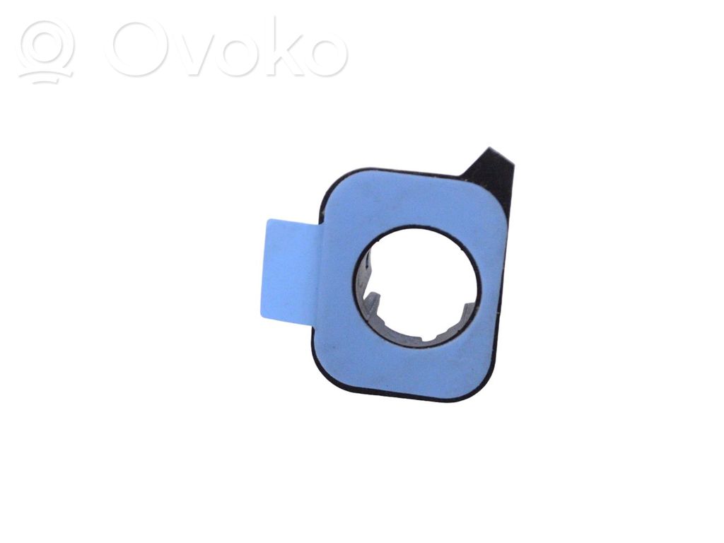 Uchwyt przedniego czujnika parkowania PDC   8064973