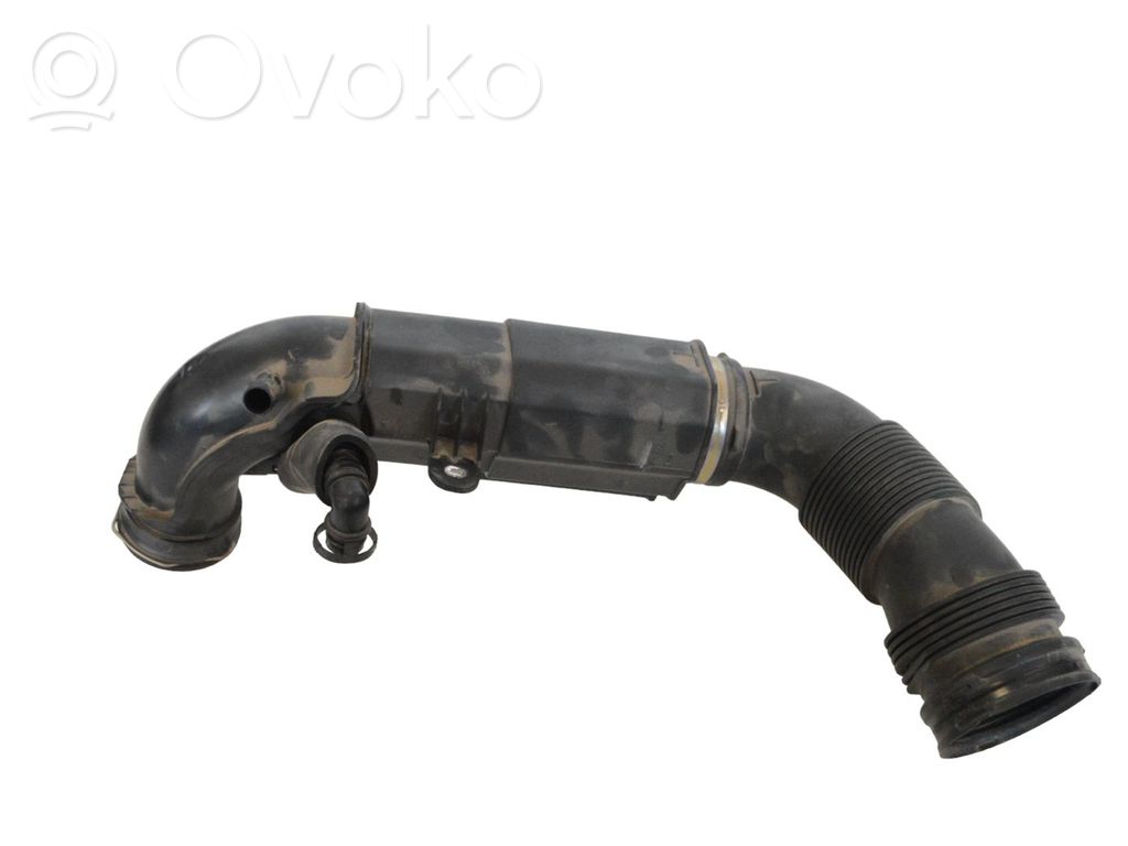 BMW 1 F40 Część rury dolotu powietrza 