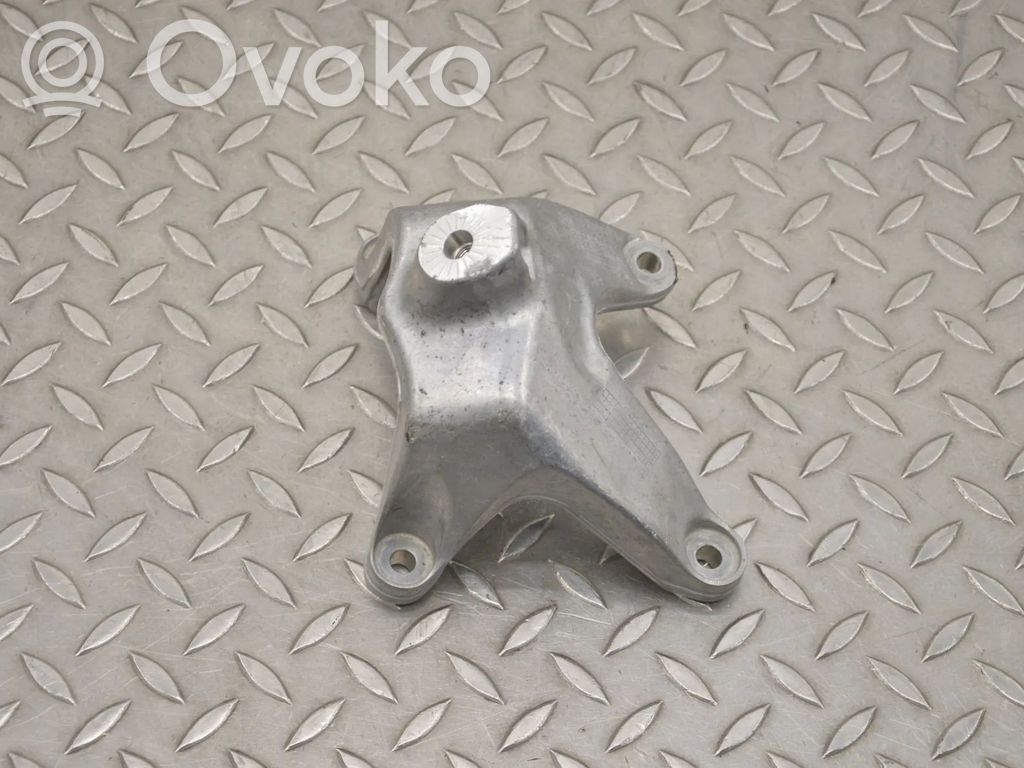 Engine mounting bracket   95B199307A