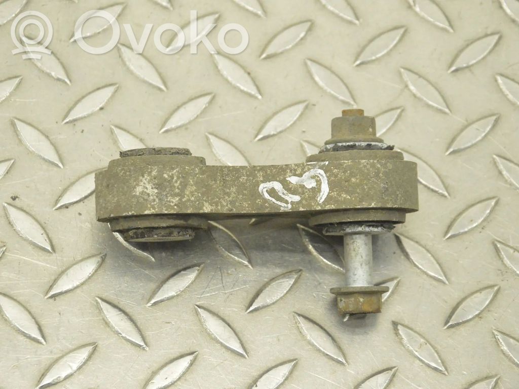 Rear upper control arm/wishbone   600689500A