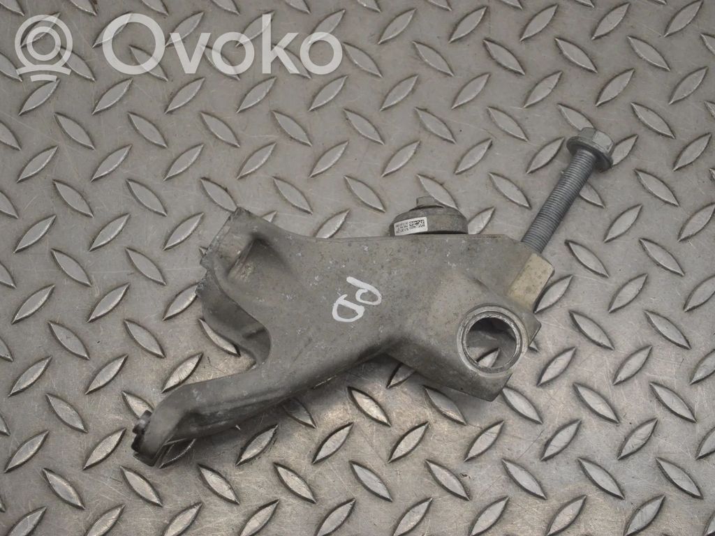 Porsche Taycan 9J1 Moottorin kiinnikekorvake (käytetyt) 