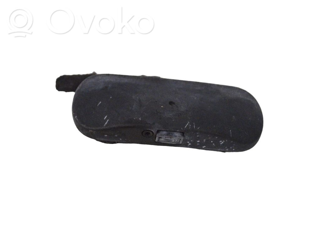 Audi A8 S8 D4 4H Windshield washer spray nozzle 