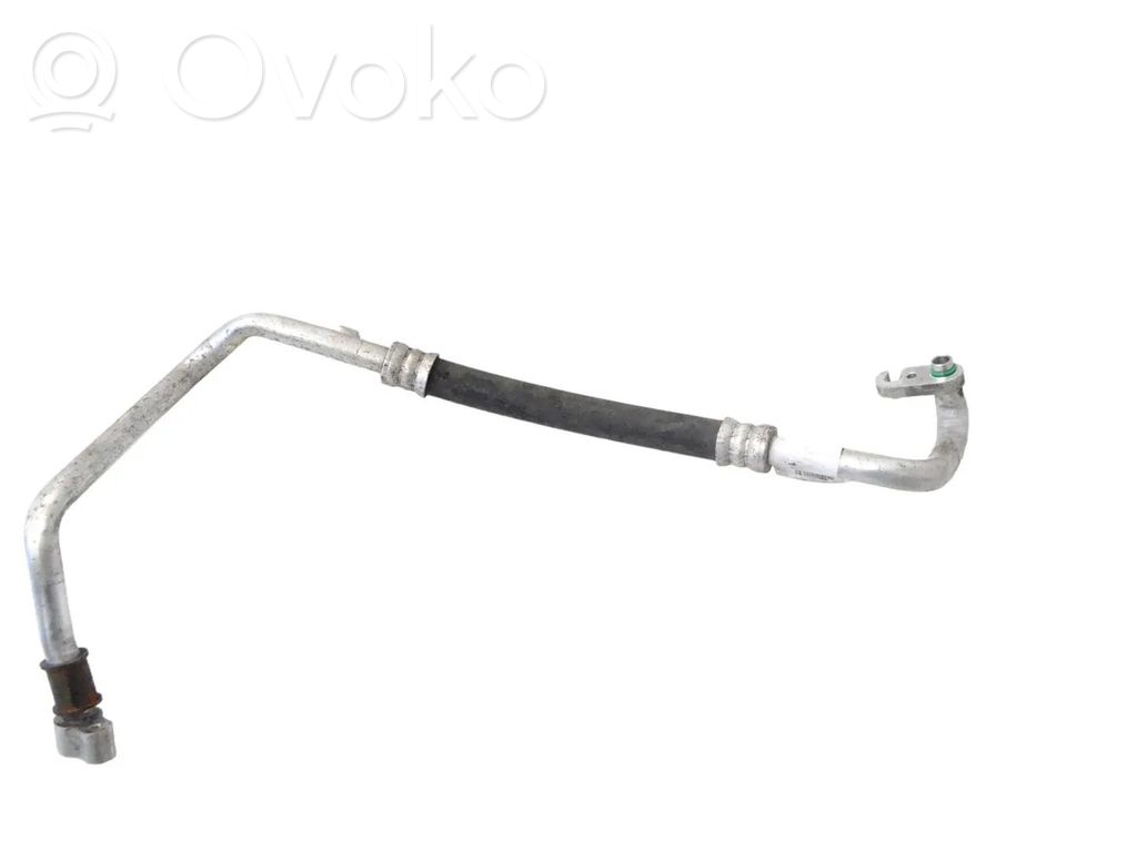 Tesla Model S Ilmastointilaitteen putki (A/C) 