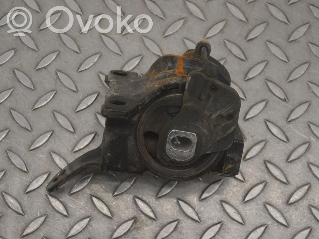 Engine mount bracket
