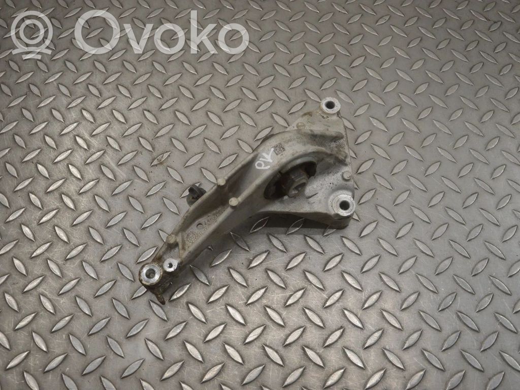 Tesla Model Y Engine mount bracket 