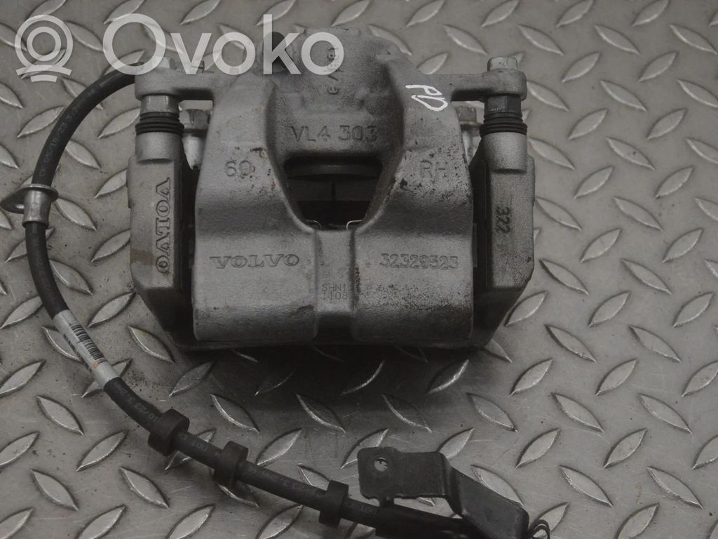 Volvo XC40 Etujarrusatula 