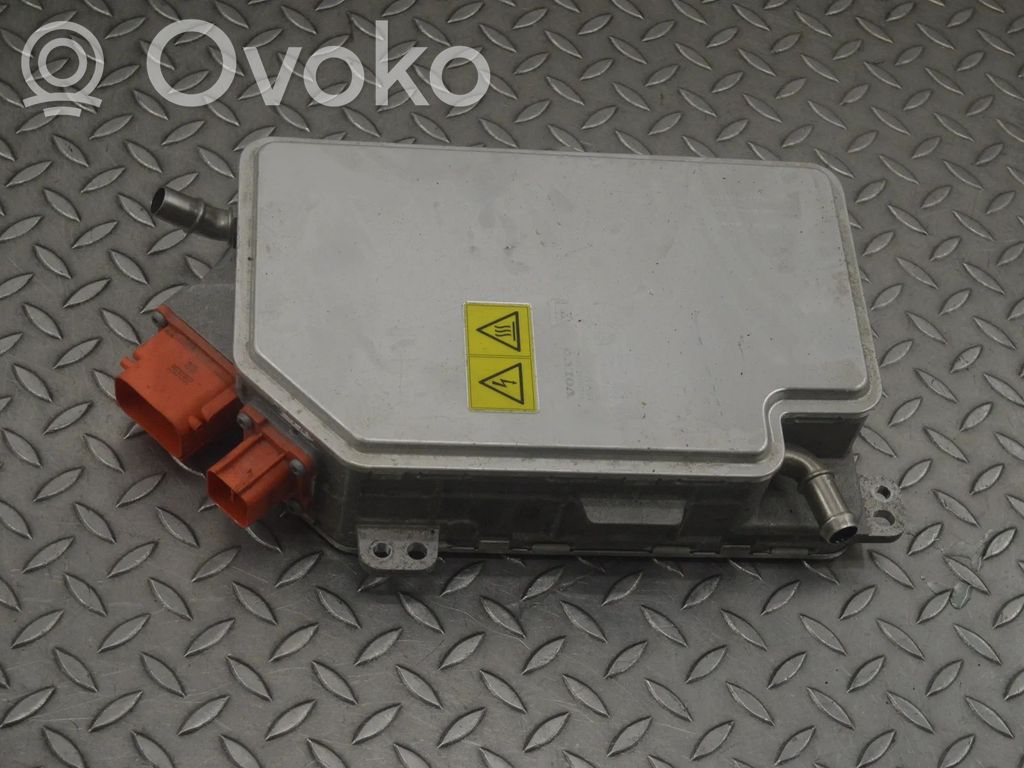 Polestar 2 Inversor/convertidor de voltaje 