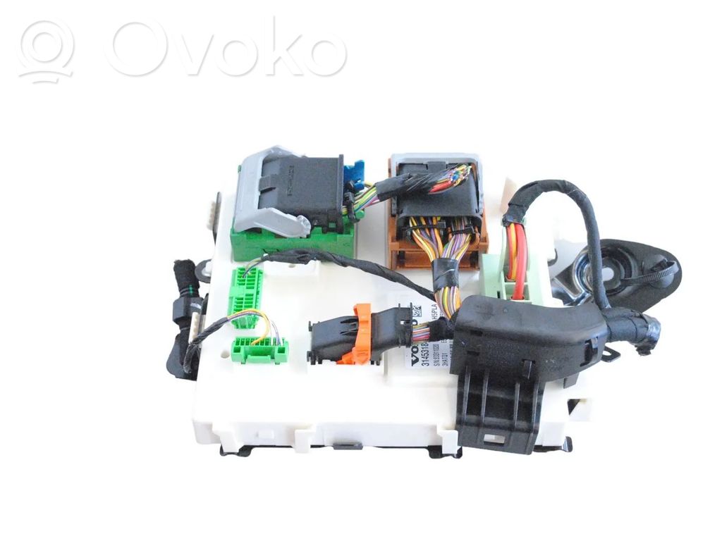 Volvo XC40 Central body control module 