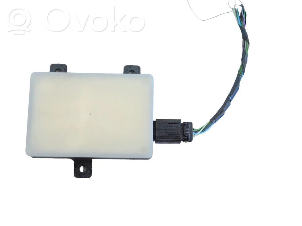 Capteur radar d'angle mort   J9C314F152AG