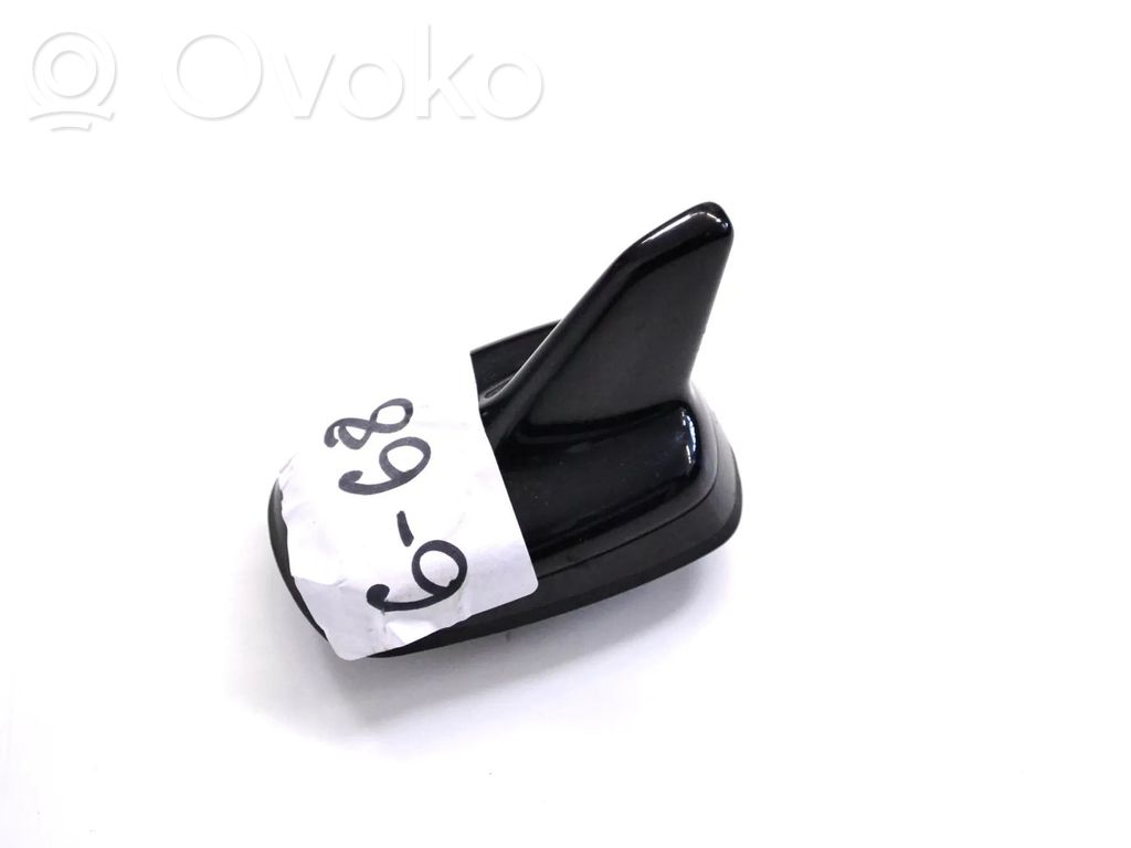 Volkswagen Golf VII Antenna GPS