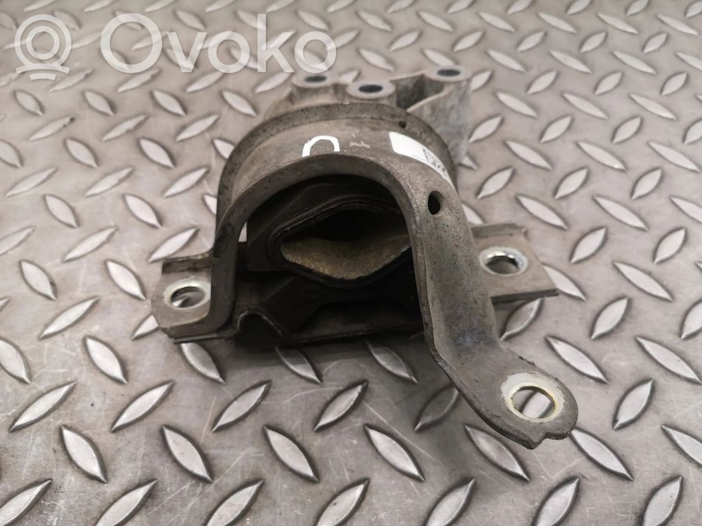 Chrysler Ypsilon Engine mount bracket 