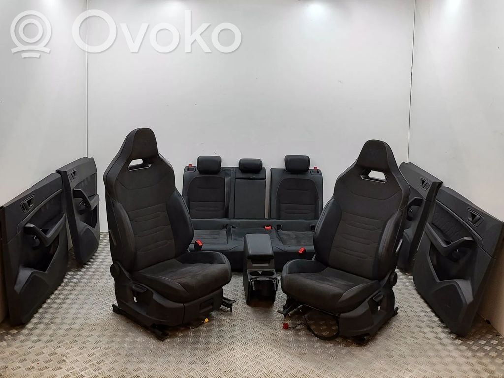 Juego interior   575868080,575868074,575867115A,575868073,575868079