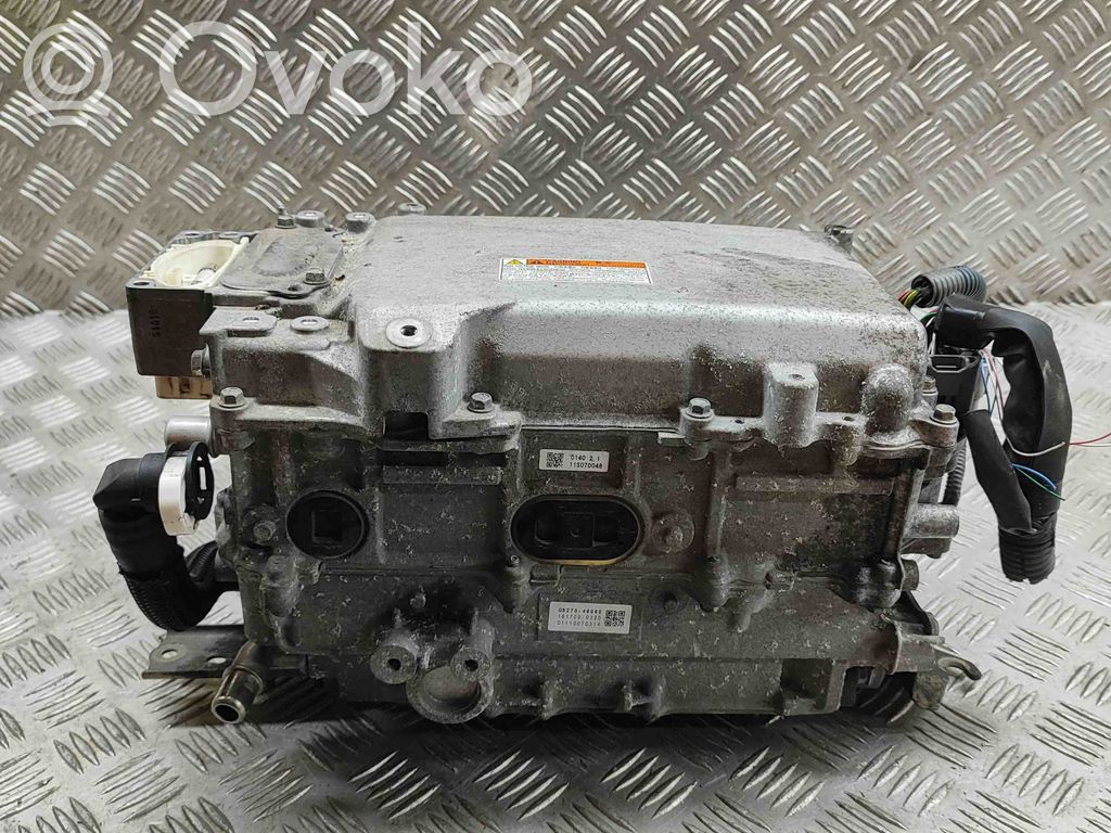 Toyota RAV 4 (XA40) Falownik / Przetwornica napięcia 