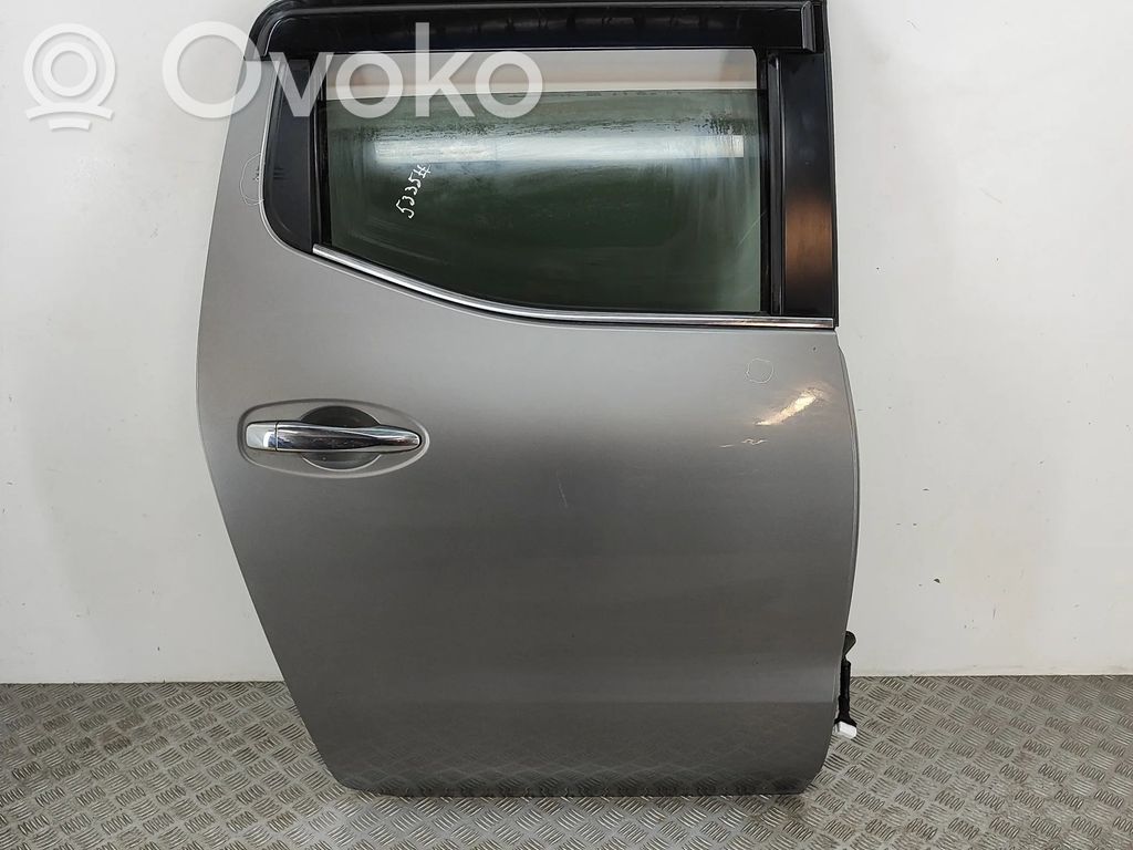 Nissan Navara D23 Puerta trasera 